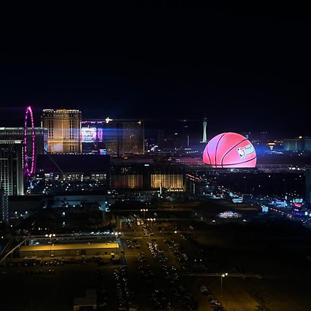 Balcony Suite Strip View Лас-Вегас Экстерьер фото