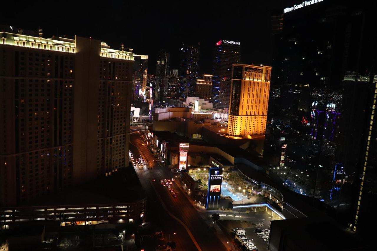 Balcony Suite Strip View Лас-Вегас Экстерьер фото